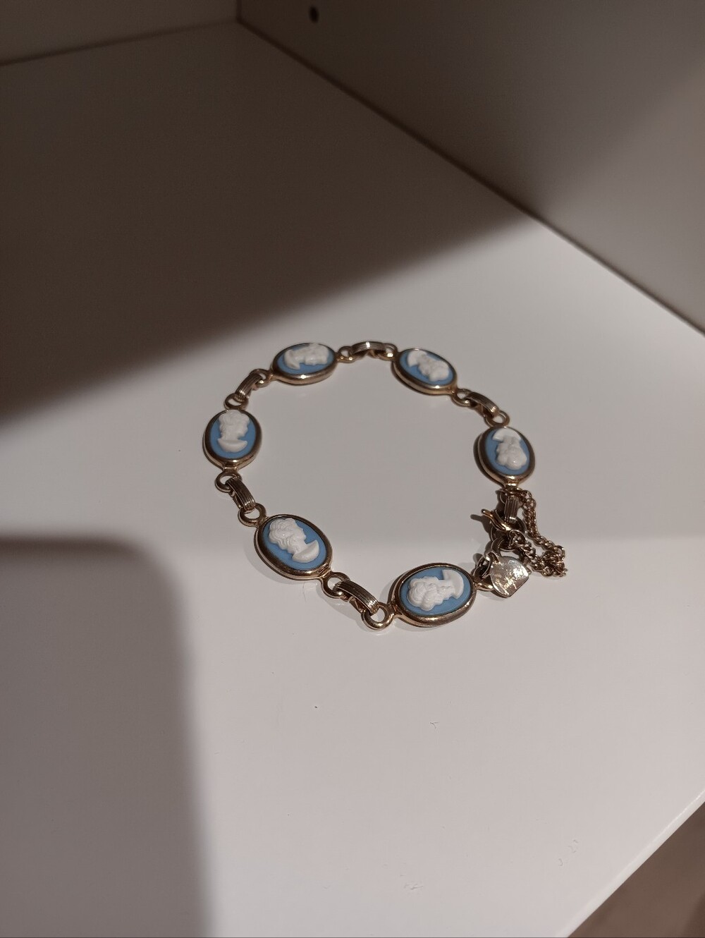 Vintage-Style Judy Lee Blue Cameo Link Bracelet - Women's Jewelry